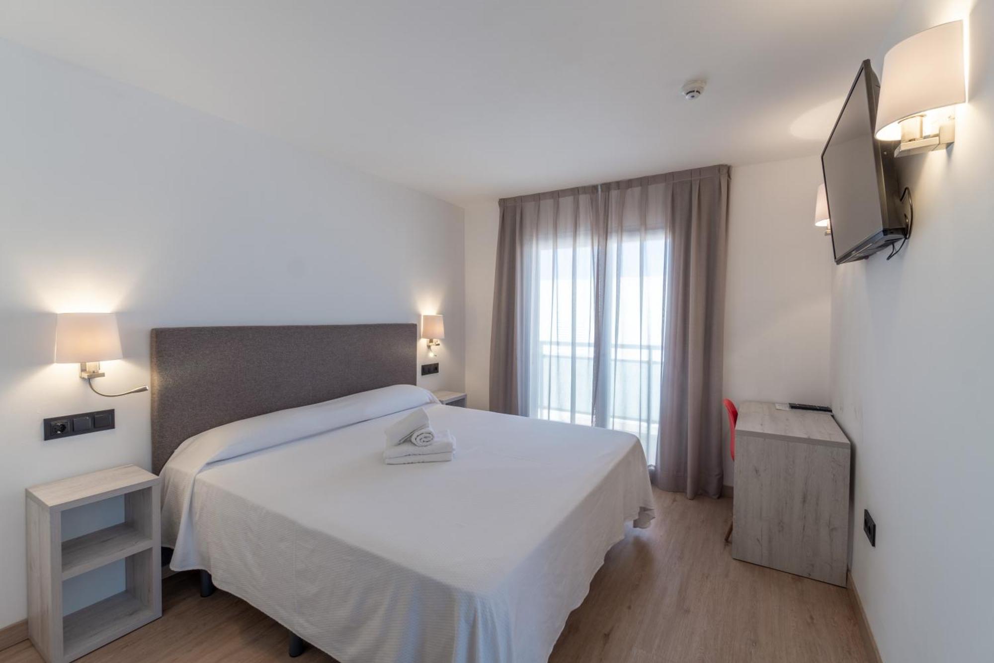 Hotel Costa Brava Roses Exterior foto